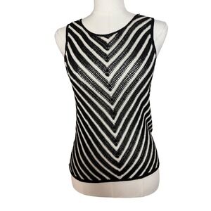 Kroshetta by Papillon Chevron Knit Top Black White Keyhole Back Sleeveless Vtg S